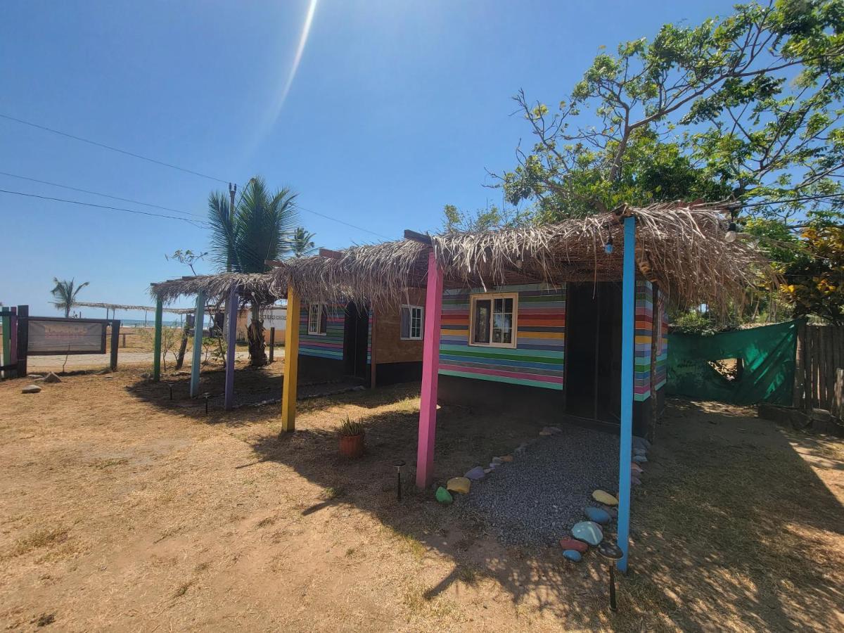 Johnny Fiestas Hostel Las Lajas  Ngoại thất bức ảnh