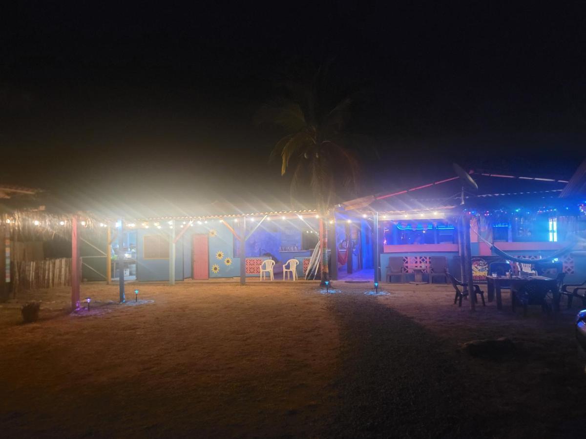 Johnny Fiestas Hostel Las Lajas  Ngoại thất bức ảnh