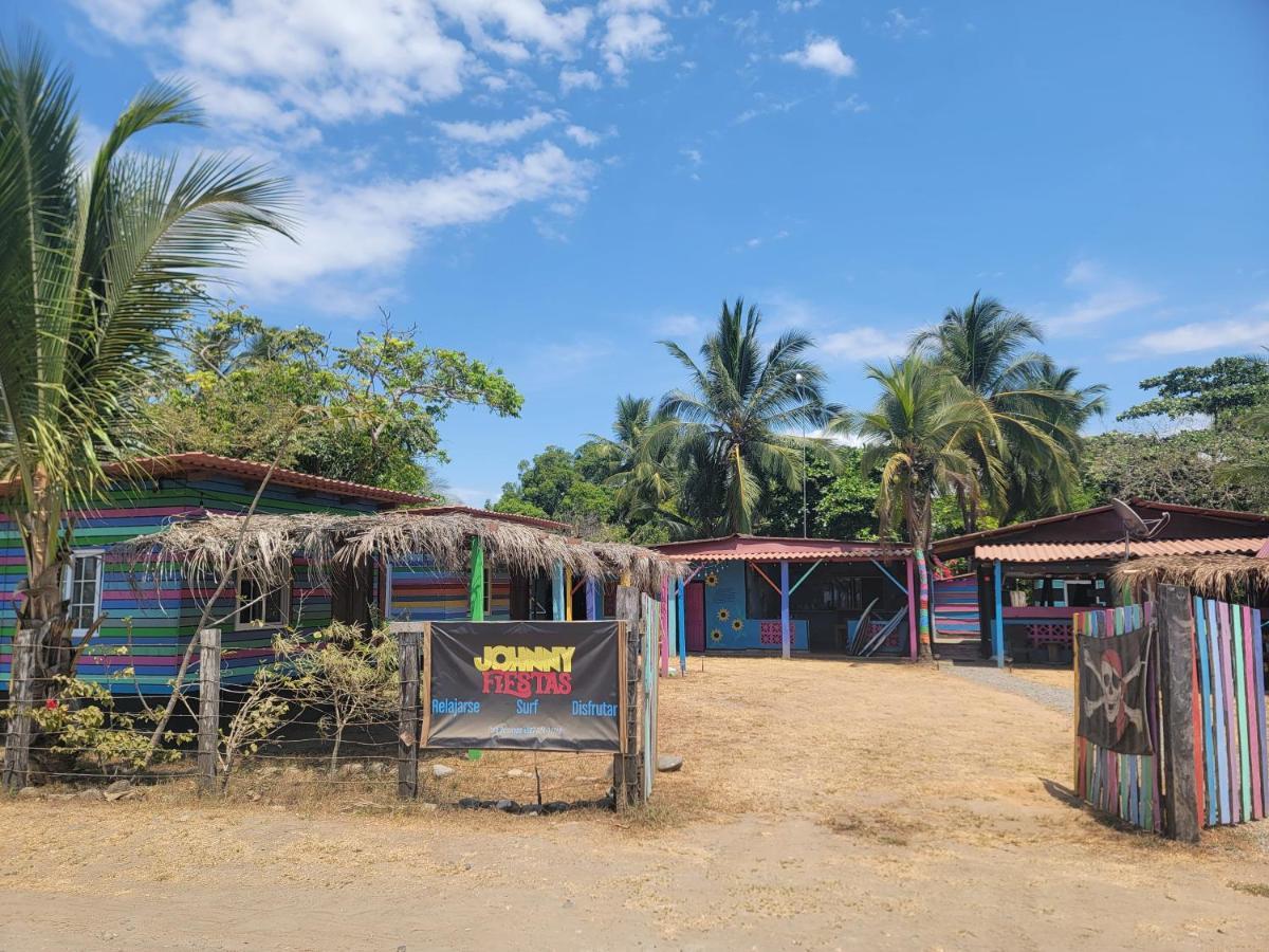 Johnny Fiestas Hostel Las Lajas  Ngoại thất bức ảnh